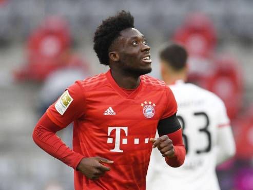 Alphonso Davies, jugador canadiense del Bayern Munich de Alemania.