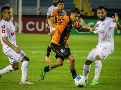 Águila le propinó una derrota dolorosa al león en la Copa Centroamericana 2024.