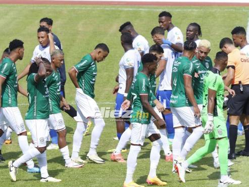 Marathón empató ante Victoria en el estadio Olímpico de SPS. FOTOS: Neptalí Romero.