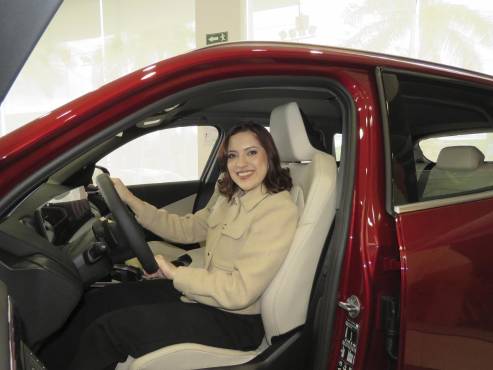 Meylin Irías, es la gerente de Marca de BMW, quien realizó la presentación del nuevo BMW X3.