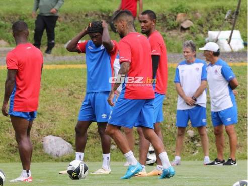 Nueve años después Alberth Elis regresó al Olimpia. FOTO: Estalin Irías.