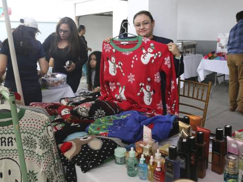 María Fashion ofrece creativos ugly sweaters ideales para la temporada navideña.