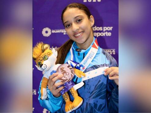 Hondureños ganan Plata y Bronce en Karate en los XII Juegos Centroamericanos Guatemala 2025