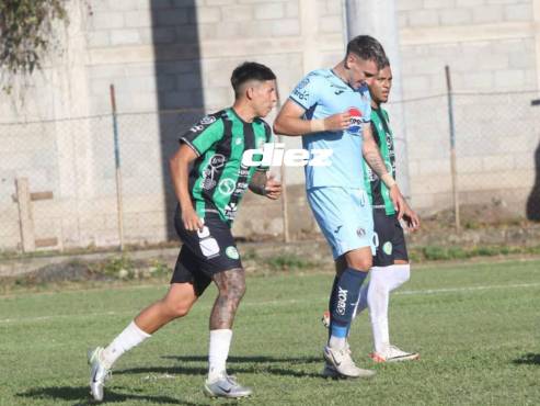 El lamento de Auzmendi al botar el penal.