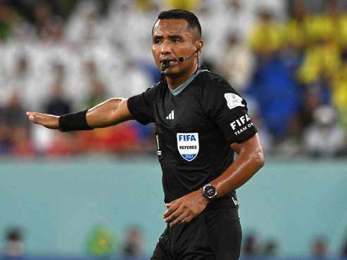 Iván Barton es el segundo árbitro central por Centroamérica en el Mundial de Clubes.