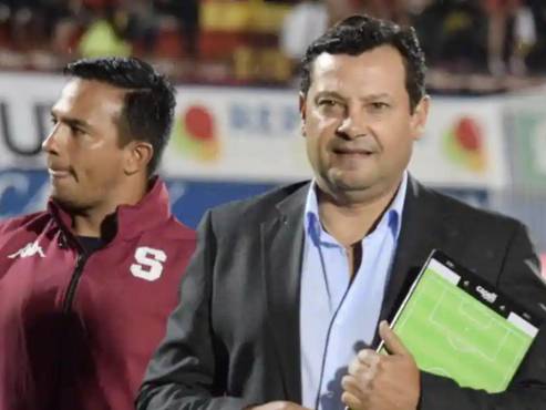 Jeaustin Campos fue oficializado como director técnico del Real España.