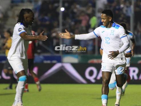 Alberth Elis y Romell Quioto volvieron a jugar juntos en la Selección de Honduras.