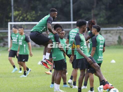 La alegría apareció en el entreno del Marathón, el último de cara al duelo ante Motagua en el Yankel. FOTO: Neptalí Romero.