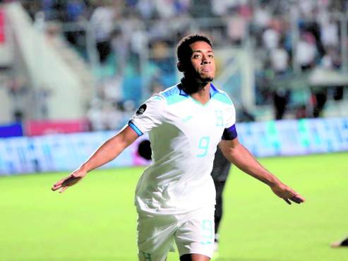 Amado Guevara, tajante sobre tema de Choco Lozano, su alineación ante Haití y el sorprendente jugador que pide