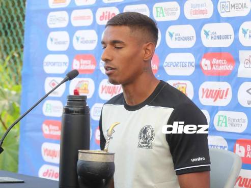 Montiel confesó que su padre jugó en el Limón de Costa Rica y enfrentó al Olimpia en una ocasión.