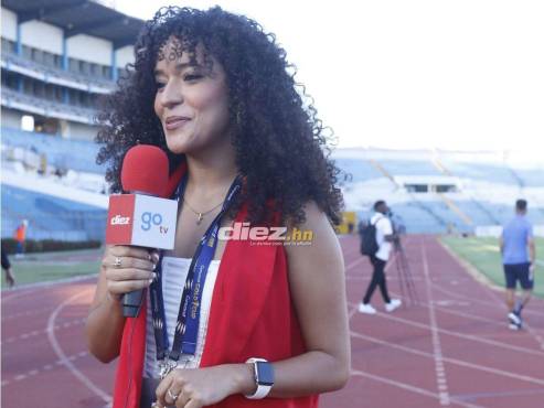 Emma Ramos se está llevando los mejores detalles del clásico entre Real España vs Motagua en el Olímpico. FOTOS: Neptalí Romero | Yoseph Amaya.