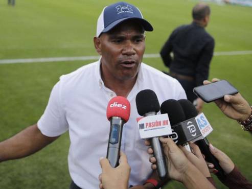 El Ministro de CONDEPOR, Mario Moncada, liderando el camino hacia una nueva era en el Estadio General Francisco Morazán.
