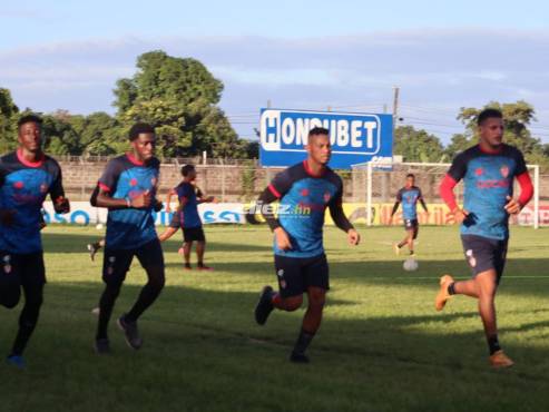 Los futbolistas de la Real Sociedad están trabajando a todo vapor de cara al torneo Clausura 2024.