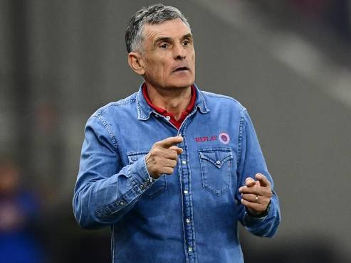 El español José Luis Mendilibar ha comenzado a creer en Luis Palma quien le respondió con gol y asistencia en la Copa de Grecia frente al AEK. Foto cortesía