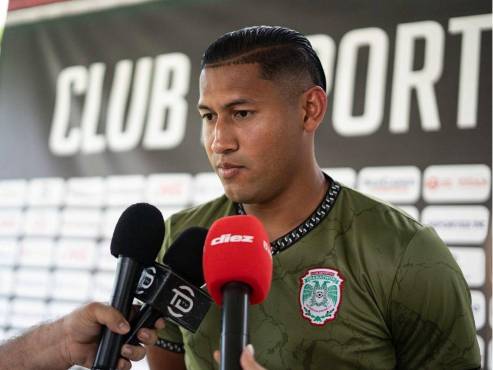 Javier Rivera atendió la conferencia de prensa previo al choque ante Victoria. FOTO: MAURICIO AYALA.
