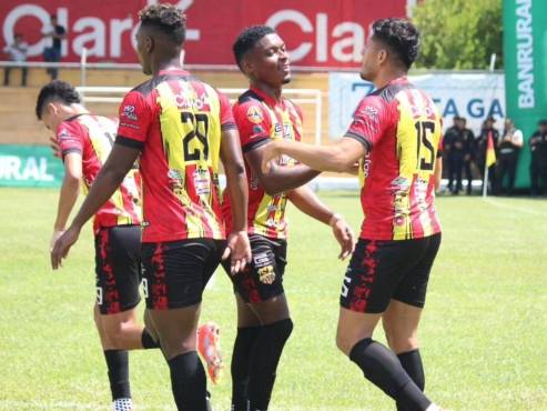 Zacapa igualó 2-2 ante el Guastatoya. En la próxima jornada se miden al Achuapa.