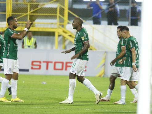 Marathón resucita derribando a un pálido Real España en el derbi sampedrano disputado en el Morazán