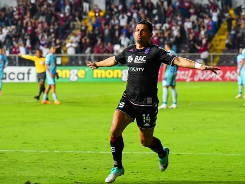 ¡Goleada y humillación! Saprissa firma la visa de regreso de Motagua y los ticos se citan en Champions de Concacaf