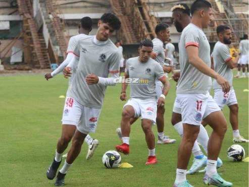 David Herrera debutó con Olimpia en la Liga Nacional de Honduras. Tiene 18 años de edad. FOTO: Alex Pérez.