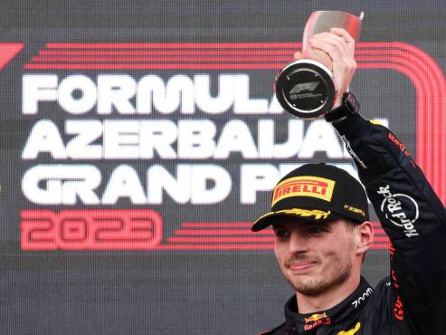 Max Verstappen quedó segundo, pero aún es primero en la clasificación.