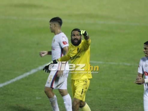 Edrick Menjívar detalló que Olimpia peleará en los dos frentes en el primer semestre de 2023.