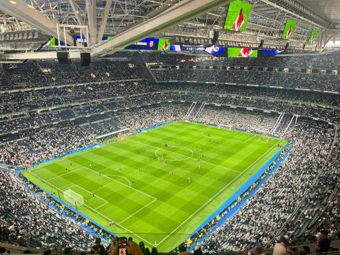 El imponente nuevo estadio Santiago Bernabéu.