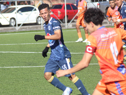Motagua recibió el primer mazazo de la temporada al caer 2-1 ante UPN en la Universidad Pedagógica.