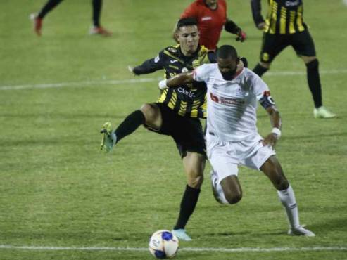 Olimpia y Real España revivirán un nuevo clásico en el Estadio Nacional de Tegucigalpa.