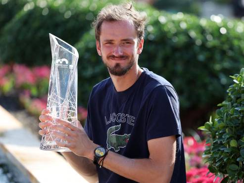 Djokovic, esta vez como expectante, recupera el liderato y Medvedev se mete al Top 4 del Ranking ATP