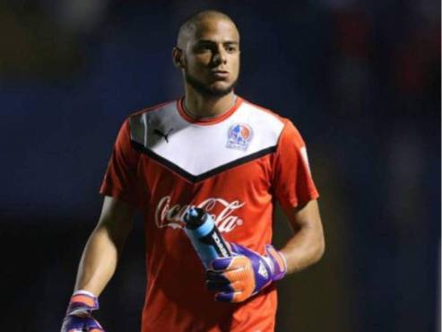 Édrick Menjívar probó suerte en el Motagua, pero el destino lo llevó a defender los colores de Olimpia.