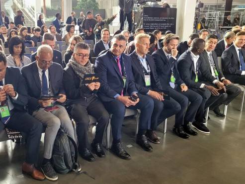 Los DT de varias selecciones clasificadas están presentes en el sorteo.