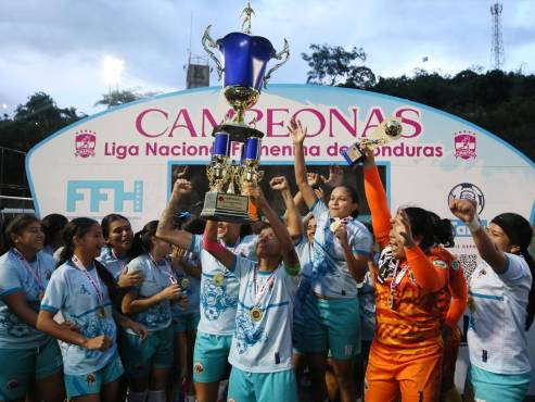 ¡CD Under se proclama campeón del fútbol femenino de Honduras y deja sin corona a Motagua!