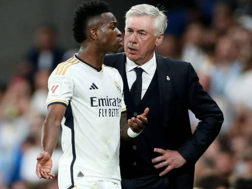 Ancelotti revela que 'regañó' a Vinicius por la polémica con Xabi Alonso en el Clásico: Le he dicho lo que pensaba