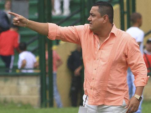 Jhon Jairo López revela cómo se dio su llegada a Génesis, lo que ha dicho de Pedro Troglio y reconoce trabajo de Tilguath