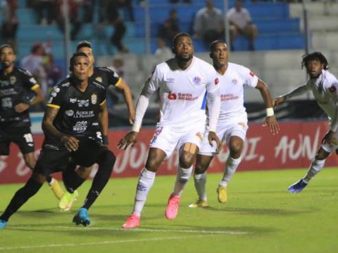Olimpia no pudo contra el CAI de Panamá en la fase de grupos de la Copa Centroamericana.