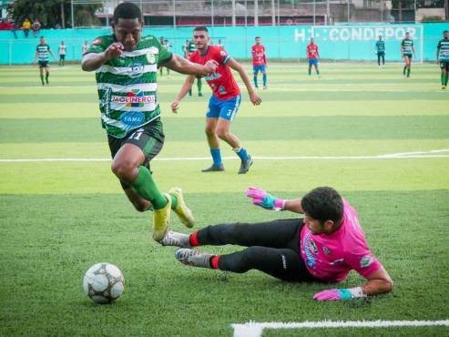 Juticalpa no tuvo problemas para doblegar al Gimnástico en la nueva grama del Estadio Emilio Larach de Tegucigalpa.