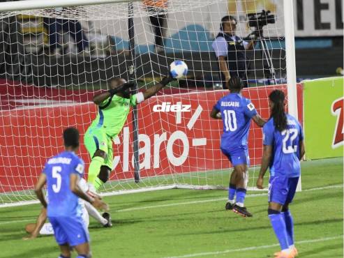 Honduras está venciendo 3-0 a Haití por la Eliminatoria Mundialista. FOTOS: EMILIO FLORES | MARVIN SALGADO | MAURICIO AYALA.