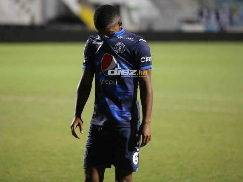 Motagua no puede con la paternidad de Olimpia en la Liga Nacional de Honduras. FOTOS: Alex Pérez | David Romero.