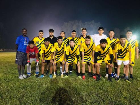 El blog de Gaspar Vallecillo: “Al profesor Marlon Guerrero, un héroe del fútbol base que busca la felicidad de la juventud”