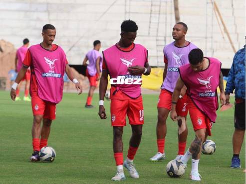 Rony Martínez y Diego Reyes son titulares ante Motagua. FOTO: Marvin Salgado.