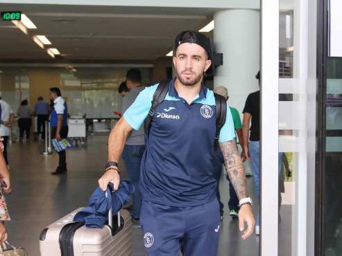 Agustín Auzmendi habla de su presente en Argentina, de sus malos momentos ante Olimpia y si le gustaría jugar con Honduras