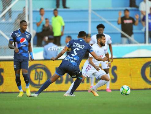 Olimpia humilla, golea y mantiene la hegemonía de Troglio contra un Motagua que se hundió en el Nacional