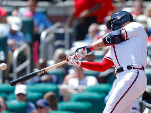 Con una buena actuación del hondureño Mauricio Dubón, Astros de Houston vencieron a los Bravos de Atlanta