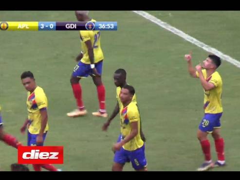 Así festejó Jonathan Rubio su segundo gol con los colores del Petro Atlético de Angola.