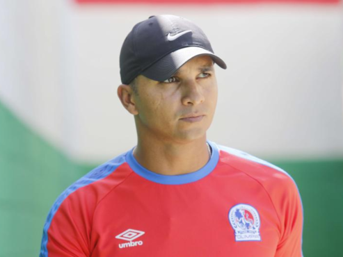 Donis Escober, exportero de Olimpia y de la Selección de Honduras.