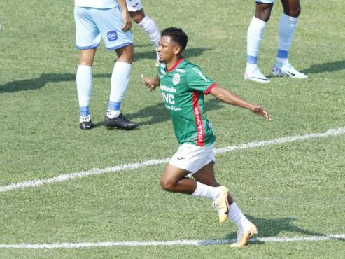 Alexy Vega, futbolista de Marathón.