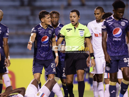 El presidente del Motagua asegura que su equipo fue sumamente perjudicado por el arbitraje de Selvin Brown.