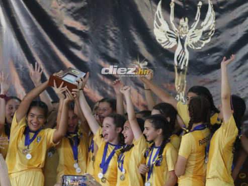 La Escuela Internacional Sampedrana conquistó el infantil y juvenil femenino. FOTO: Neptalí Romero.