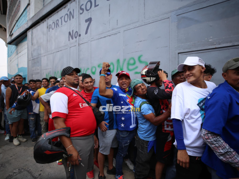 Olimpia puso a disposición este miércoles el 65% de las entradas para la gran final ante Olancho FC. FOTO: Andro Rodríguez.