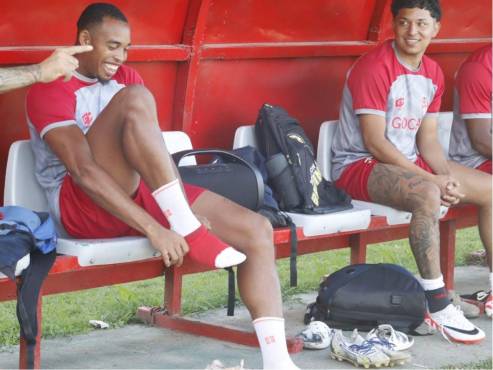 Deyron Martínez es titularísimo en la Real Sociedad de Tocoa en el torneo Clausura 2024.